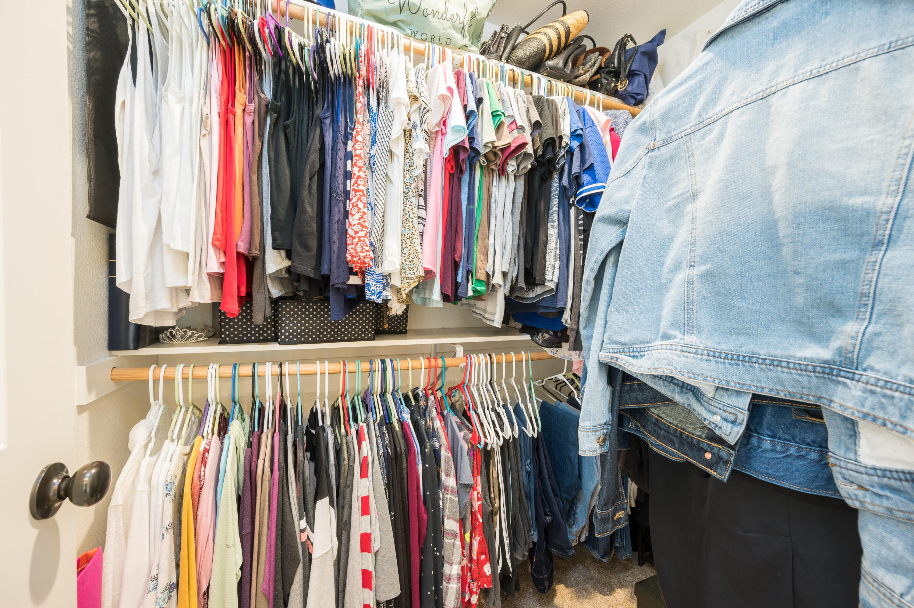 529 Palomar Circle Lompoc, CA 93436 - Photo 23 of 42 a view of walk in closet with clothes