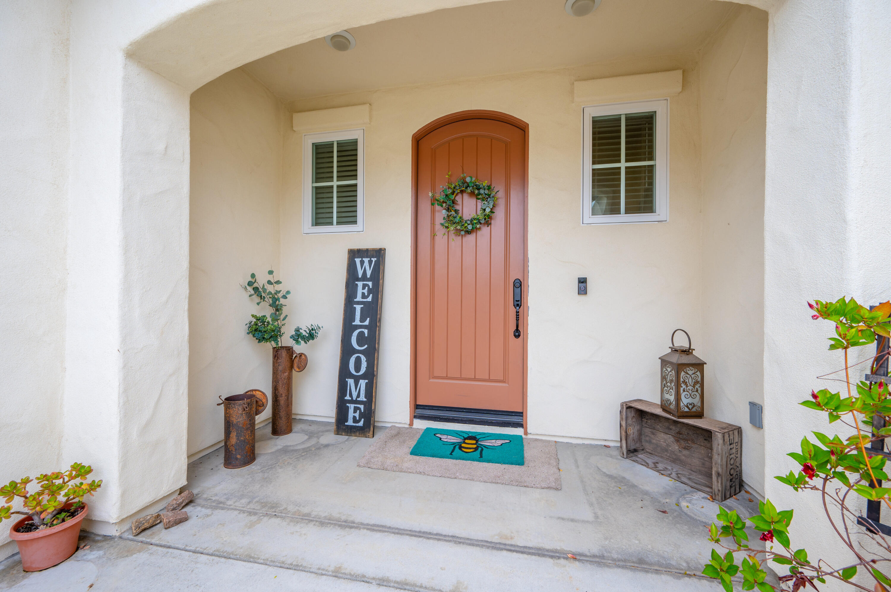 529 Palomar Circle Lompoc, CA 93436 - Photo 7 of 42 a house view with a outdoor space