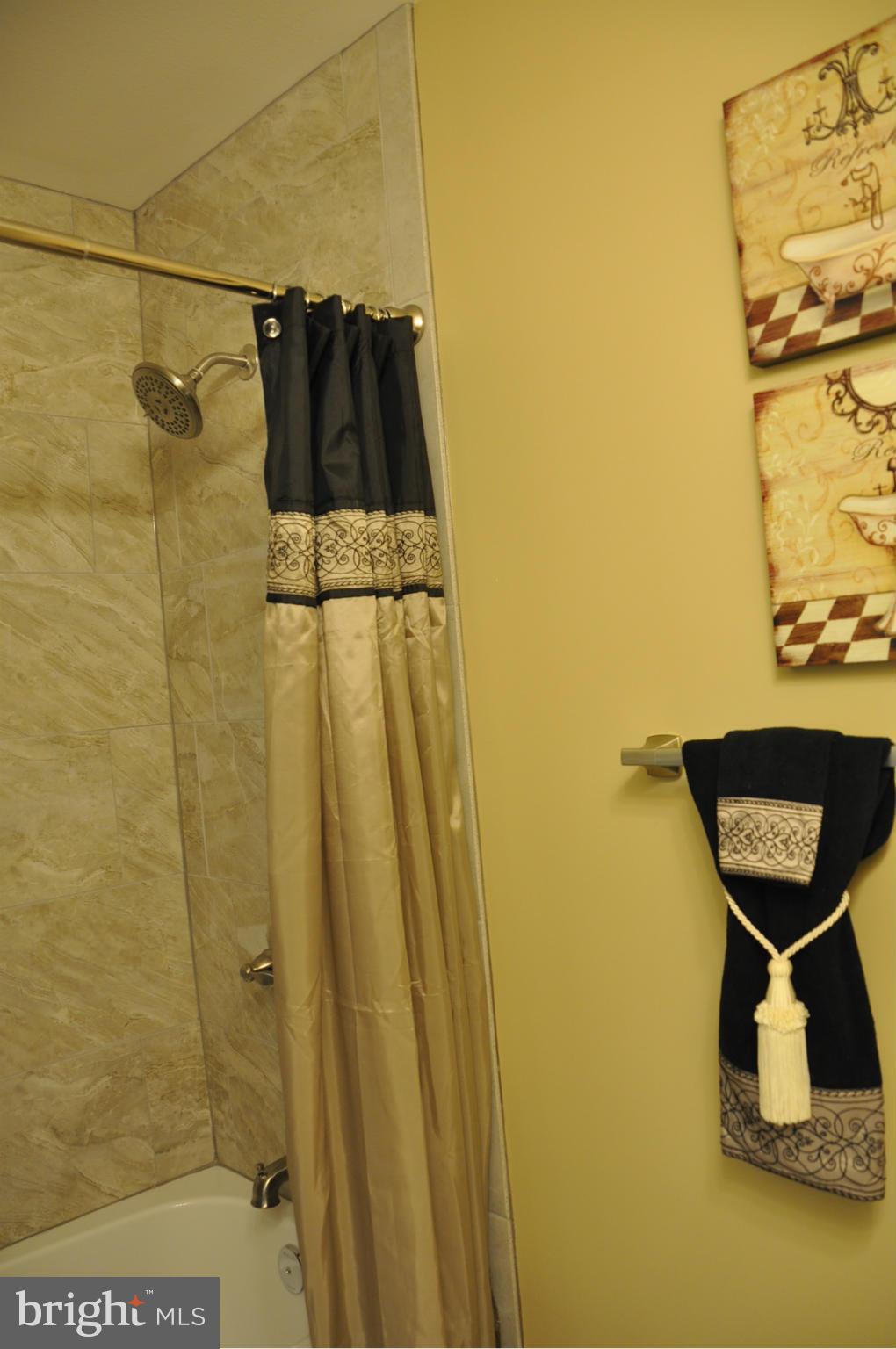 4412 Wynn Road Nottingham, MD 21236 - Photo 13 of 24 Bath