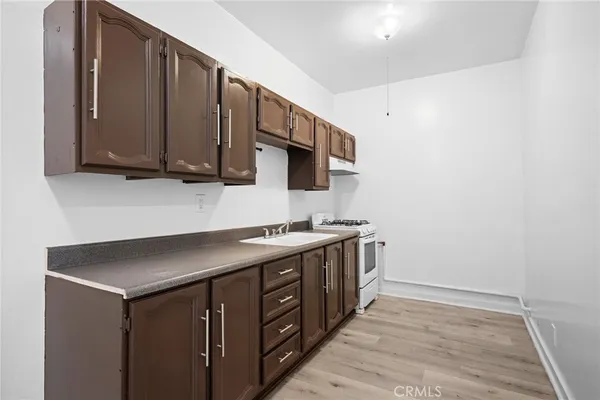 $1,695 | 131 South Jackson Street, Unit 203, Glendale, CA 91205