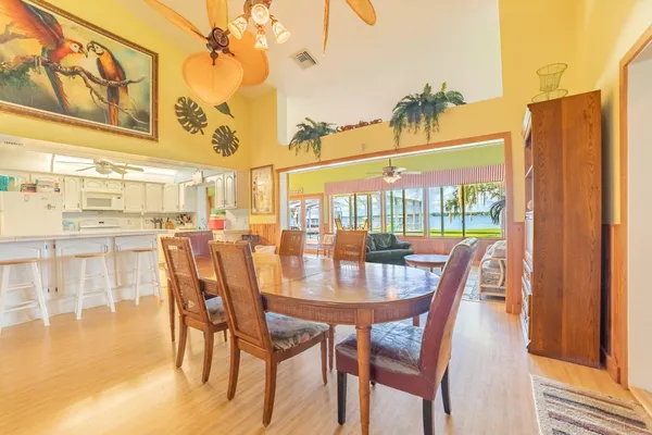 $995,000 | 131 Sunset Terrace, Lake Placid, FL 33852