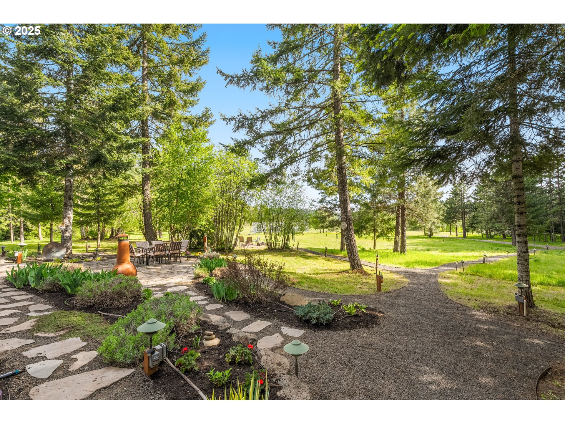 961 Snowden Road White Salmon, WA 98672 - Photo 23 of 48 a view of a park with large trees