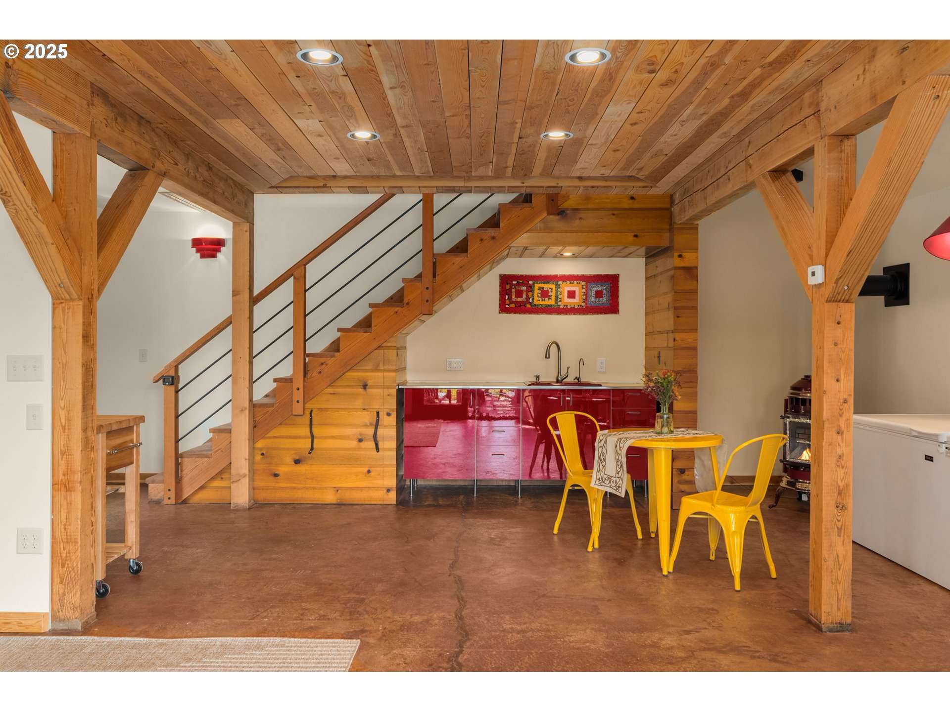 961 Snowden Road White Salmon, WA 98672 - Photo 35 of 48 a view of an outdoor space