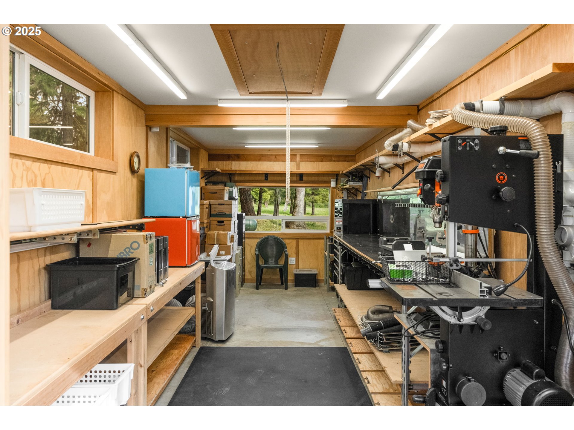 961 Snowden Road White Salmon, WA 98672 - Photo 37 of 48 a view of a living room with furniture and a kitchen
