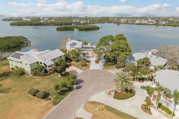 $1,950,000 | 600 Soundview Drive, Palm Harbor, FL 34683