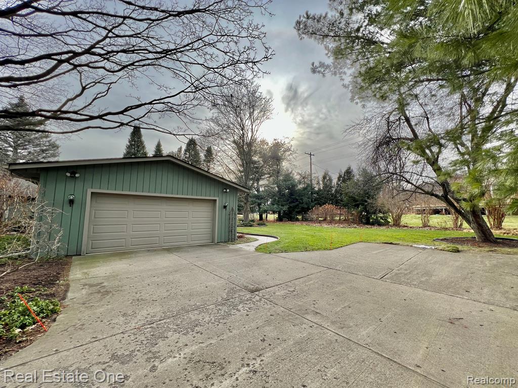 230 Randolph Road Rochester Hills, MI 48309 - Photo 47 of 59