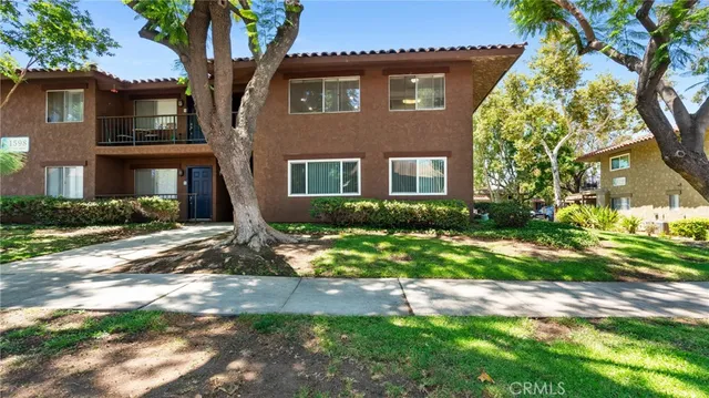 $408,000 | 1598 Border Avenue, Unit H, Corona, CA 92882