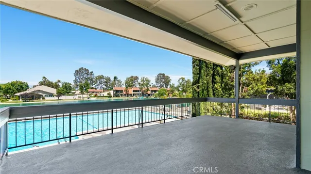 $402,000 | 1598 Border Avenue, Unit H, Corona, CA 92882