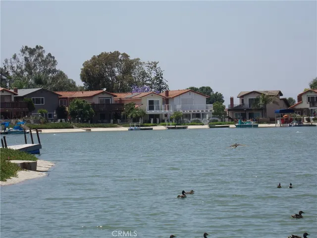 $402,000 | 1598 Border Avenue, Unit H, Corona, CA 92882