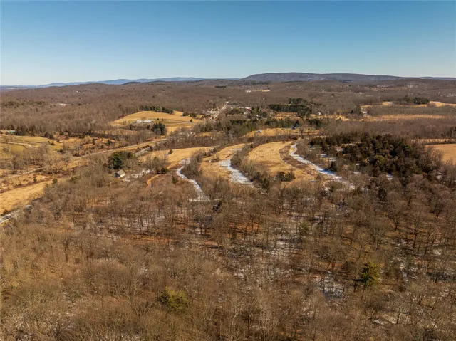 $750,000 | 199 Road, Red Hook, NY 12571