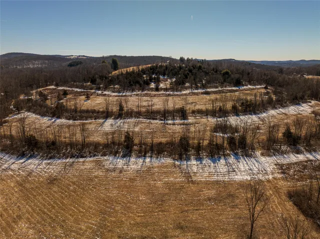 $750,000 | 199 Road, Red Hook, NY 12571