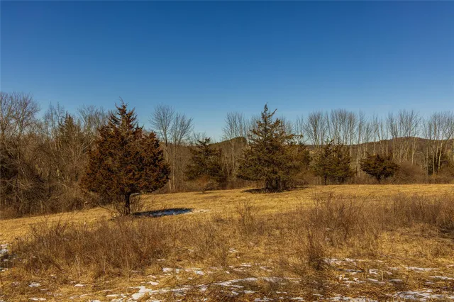 $750,000 | 199 Road, Red Hook, NY 12571