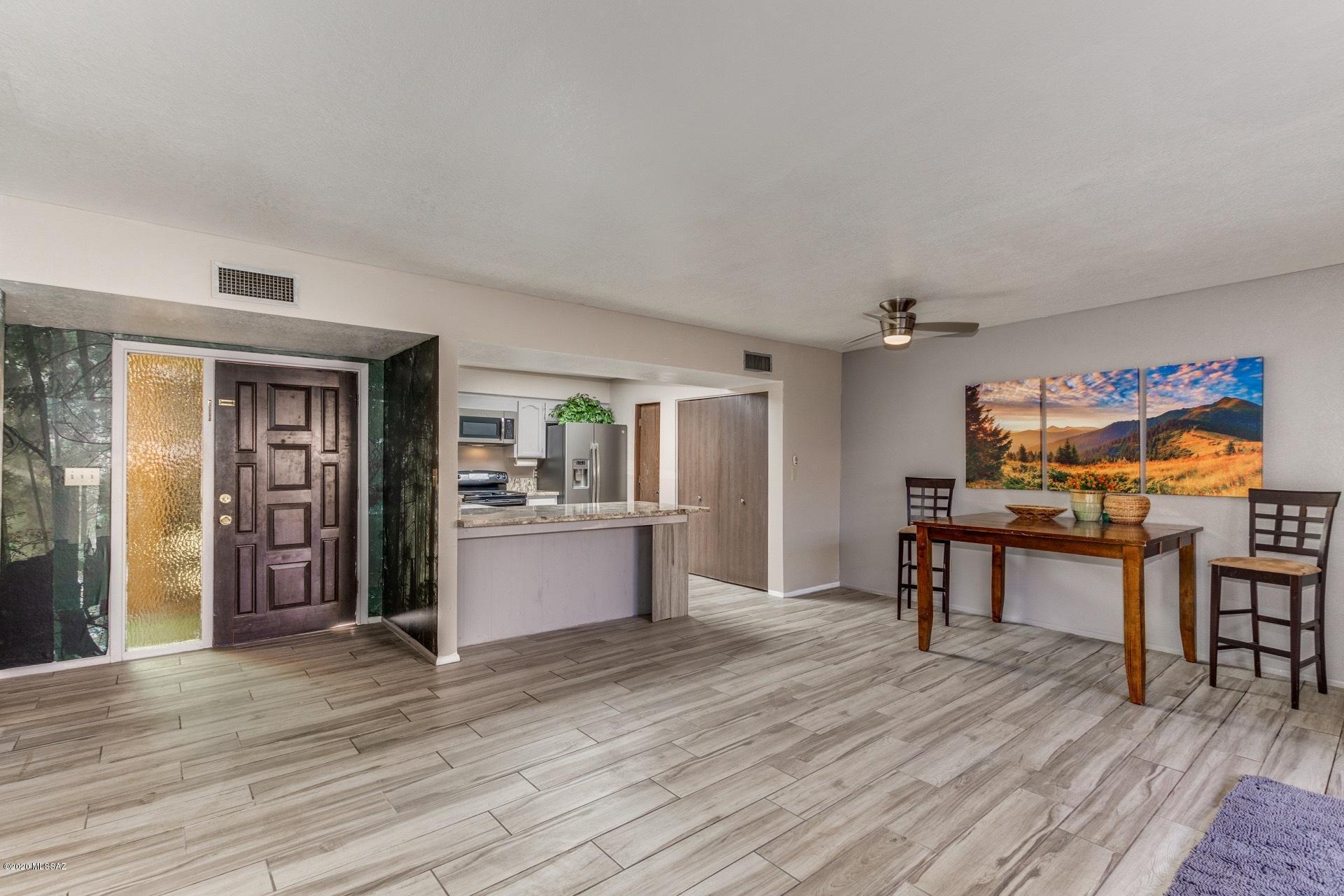295 East Root Way Tucson, AZ 85705 - Photo 9 of 24