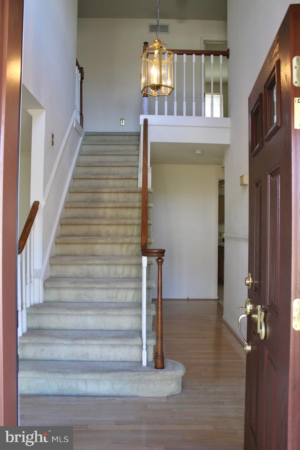 13 Split Rail Lane Newark, DE 19702 - Photo 3 of 37