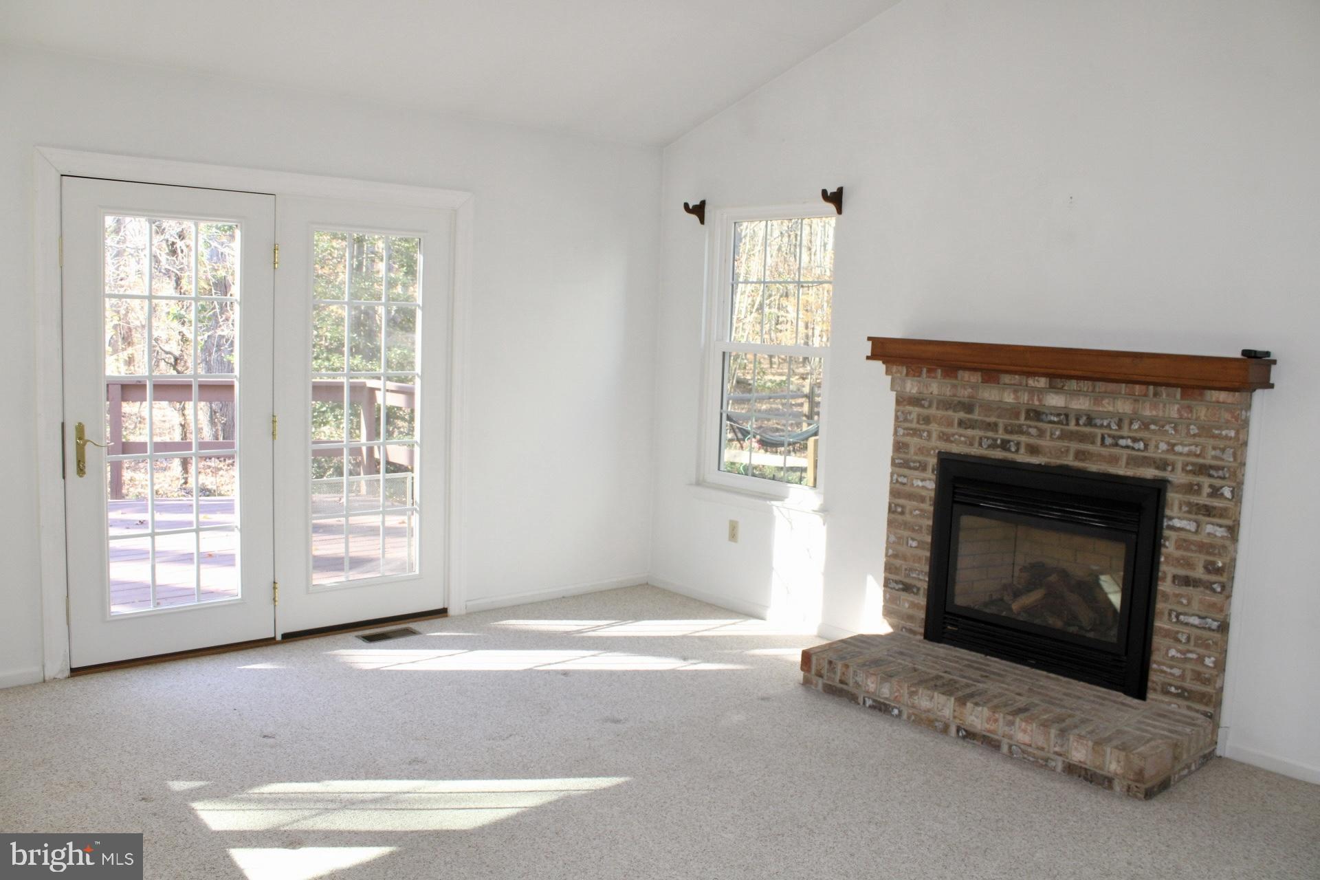 13 Split Rail Lane Newark, DE 19702 - Photo 6 of 37