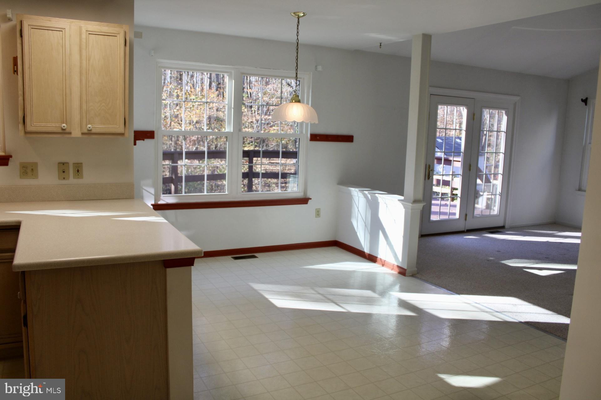 13 Split Rail Lane Newark, DE 19702 - Photo 9 of 37