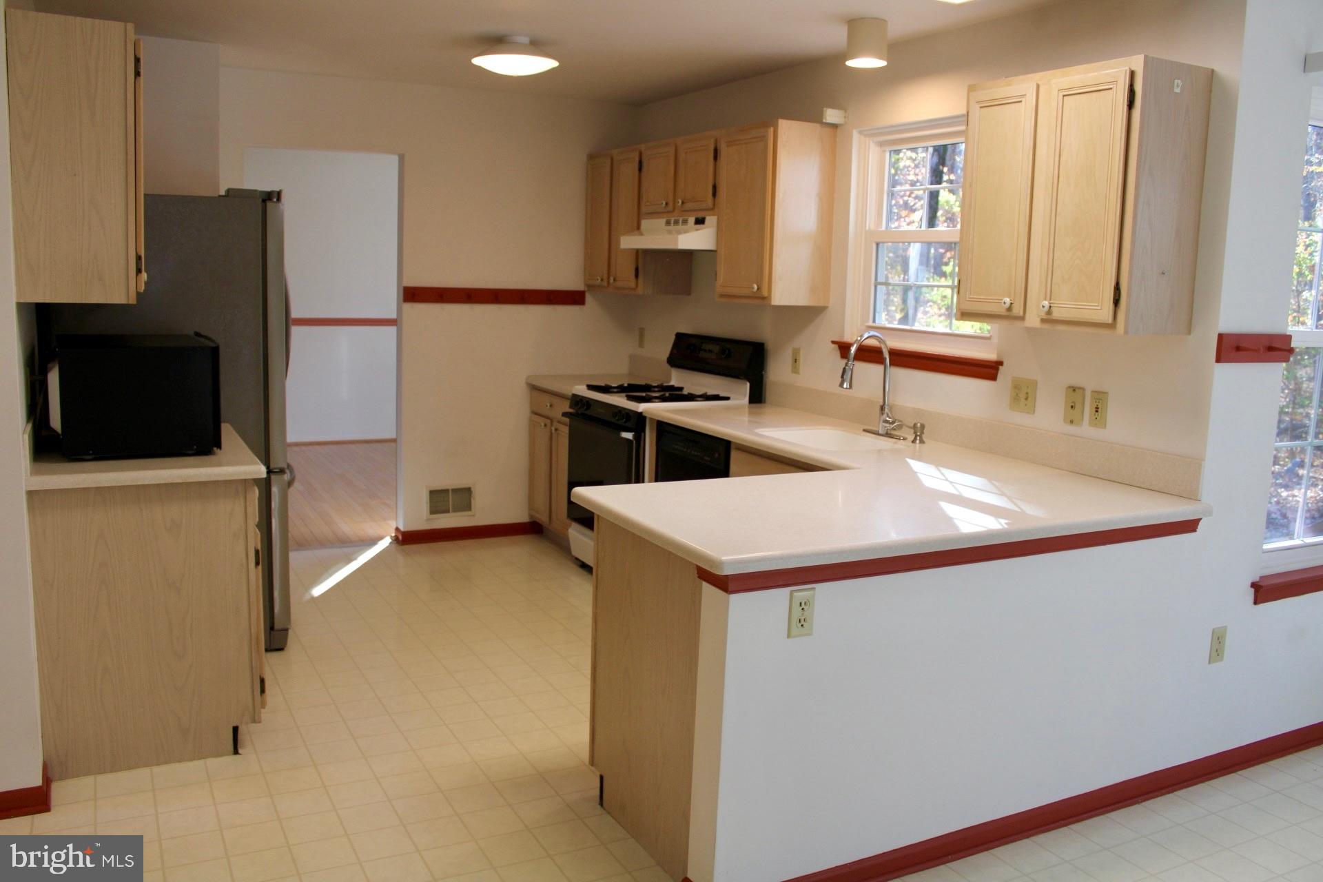 13 Split Rail Lane Newark, DE 19702 - Photo 10 of 37