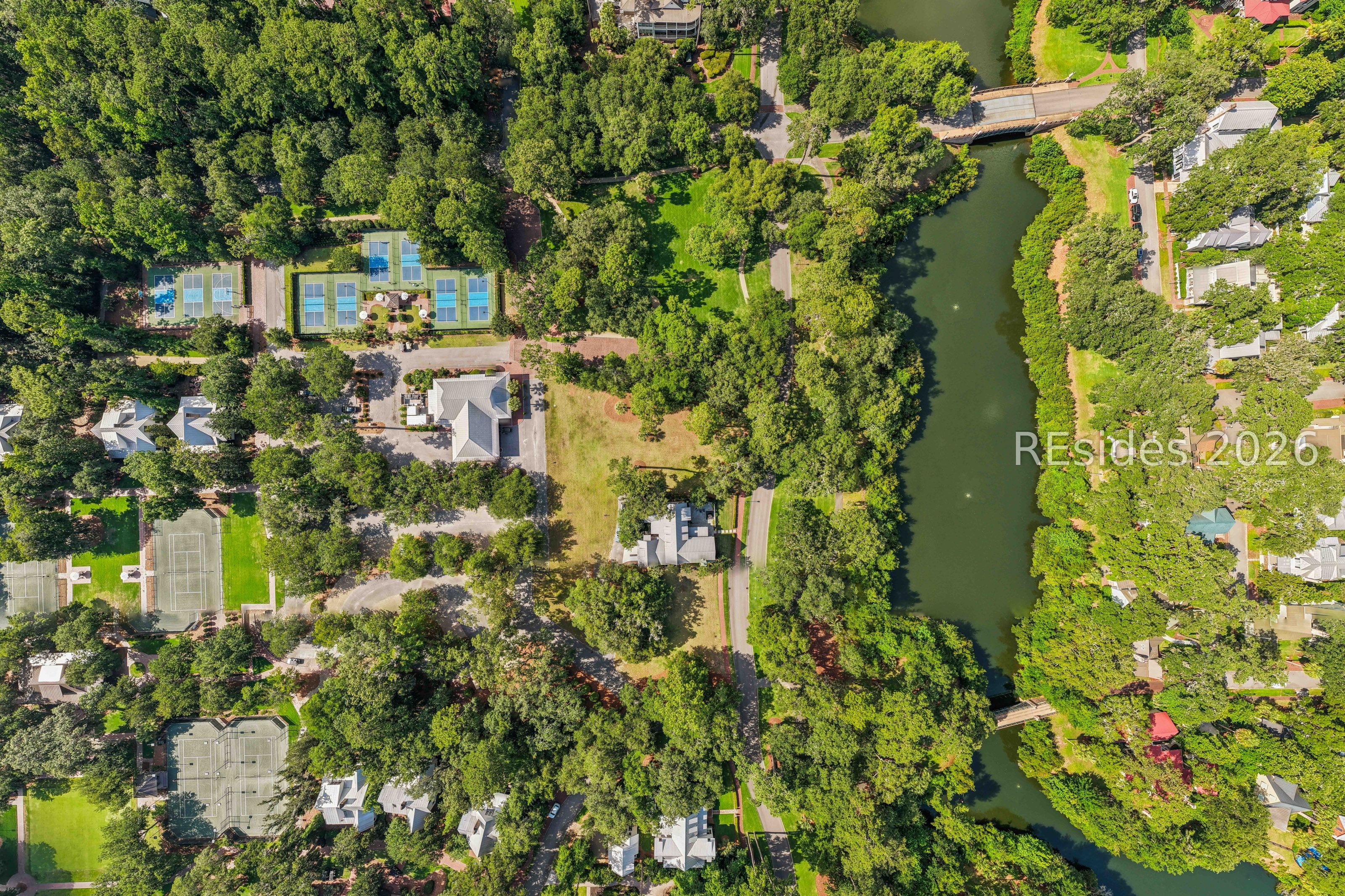 408 Mt Pelia Road Bluffton, SC 29910 - Photo 9 of 39