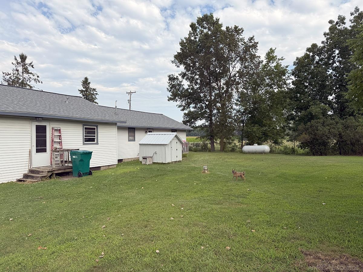 10765 Dorwood Road Burt, MI 48417 - Photo 3 of 34