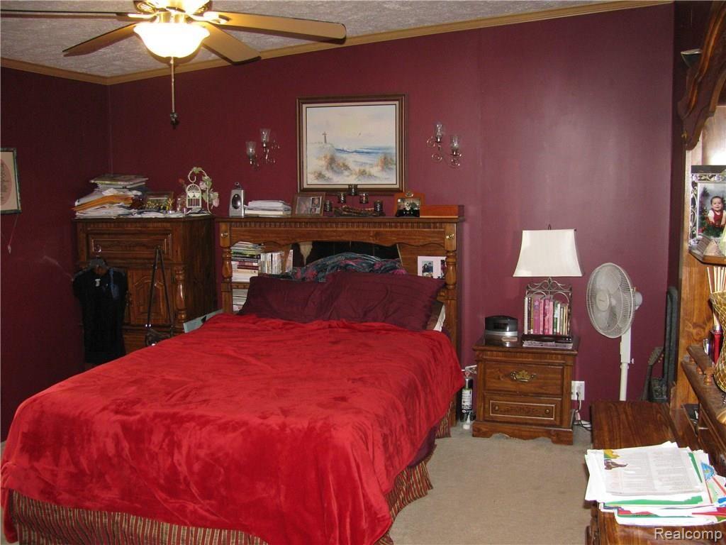 6045 Patrick Road North Branch, MI 48461 - Photo 17 of 44 Master bedroom