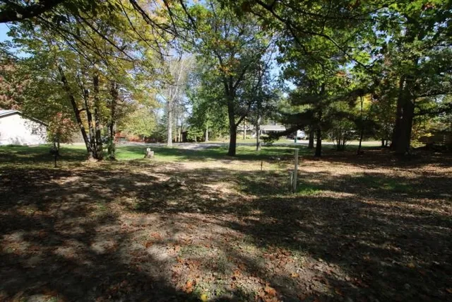 $40,000 | 25849 River Road, Cohasset, MN 55721