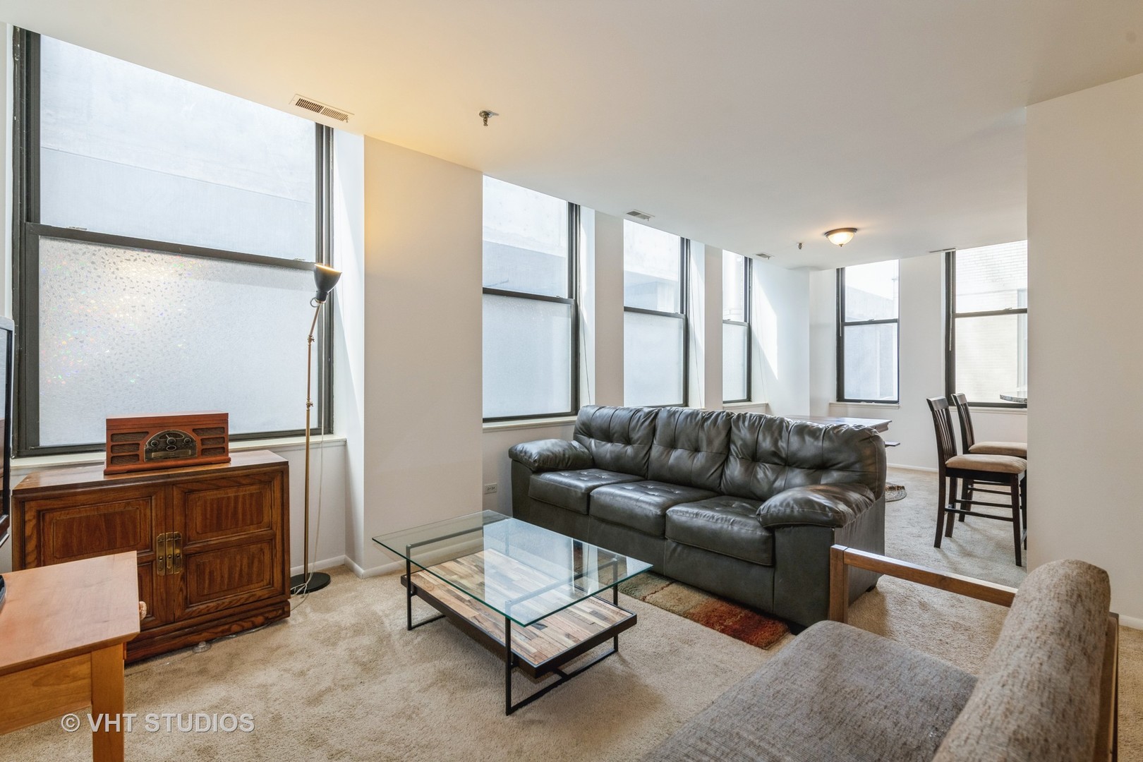 740 South Federal Street, Unit 404 Chicago, IL 60605 - Photo 4 of 15