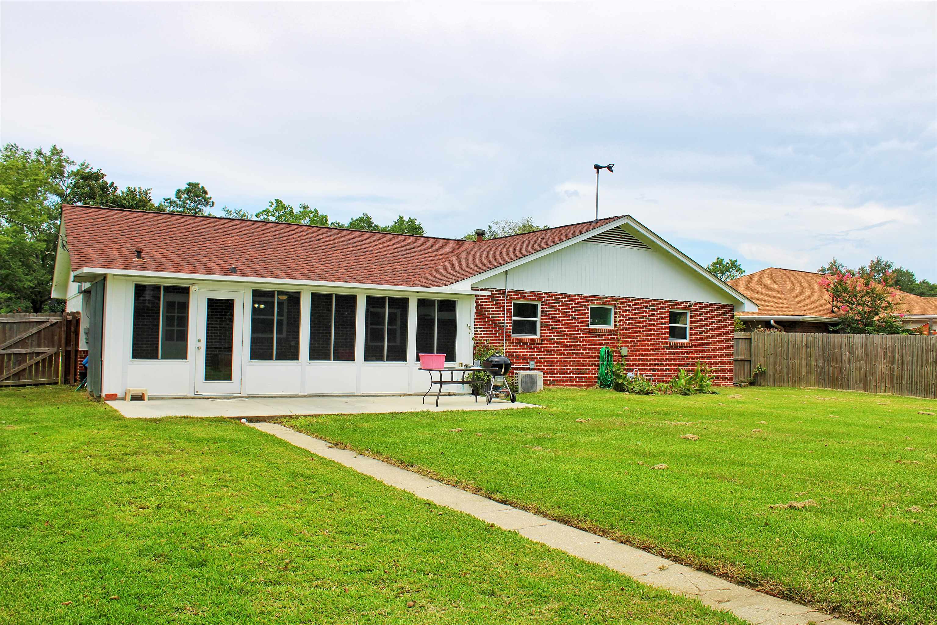 616 East Orange Avenue Foley, AL 36535 - Photo 10 of 19