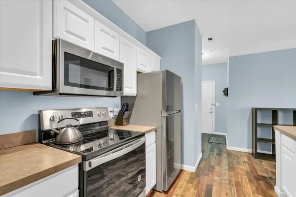 $154,900 | 1903 North Lincoln Avenue, Unit 111, Urbana, IL 61801