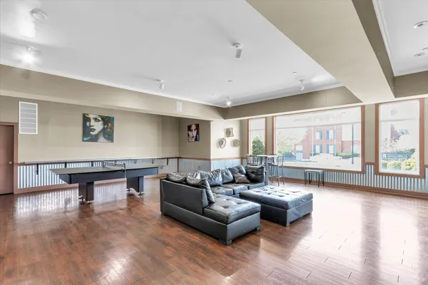 $154,900 | 1903 North Lincoln Avenue, Unit 111, Urbana, IL 61801