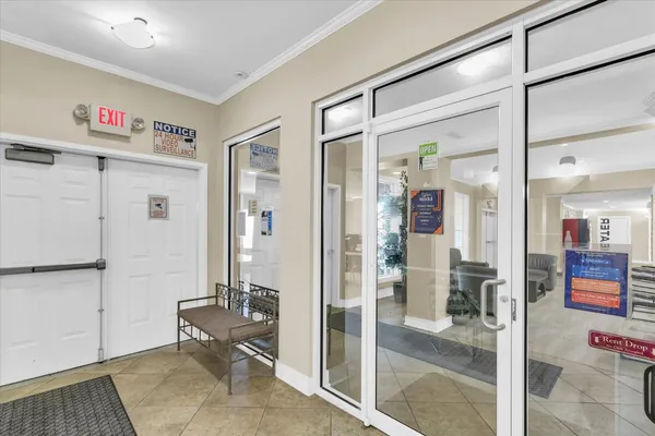 $154,900 | 1903 North Lincoln Avenue, Unit 111, Urbana, IL 61801