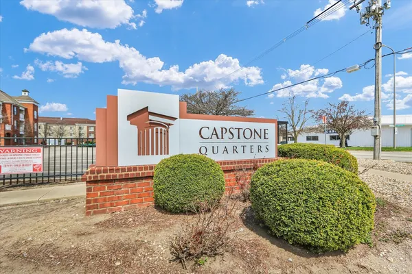 $154,900 | 1903 North Lincoln Avenue, Unit 111, Urbana, IL 61801
