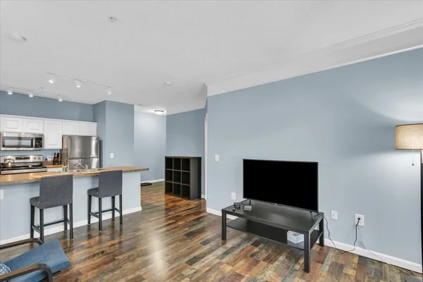 $154,900 | 1903 North Lincoln Avenue, Unit 111, Urbana, IL 61801