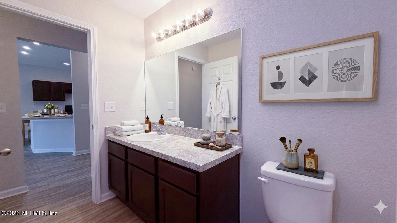 5259 Bedford Road Jacksonville, FL 32207 - Photo 11 of 39 Hall Bathroom
