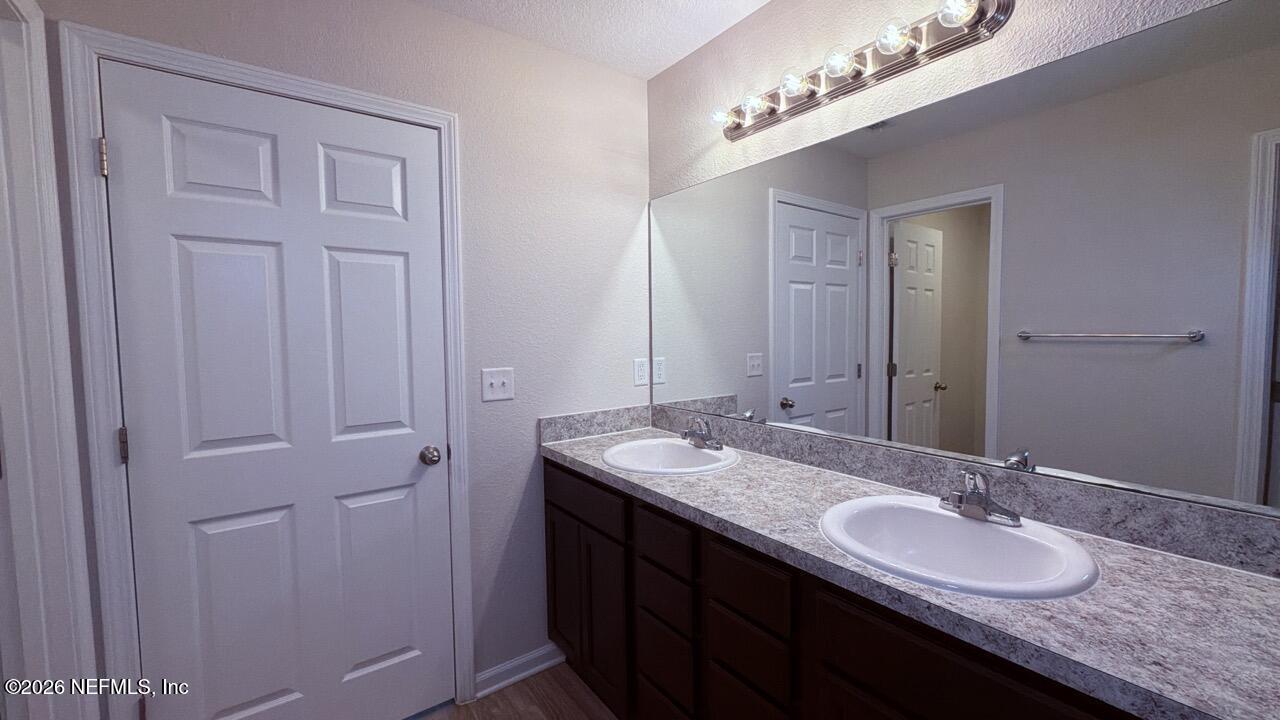 5259 Bedford Road Jacksonville, FL 32207 - Photo 32 of 39 IMG_0827 Large