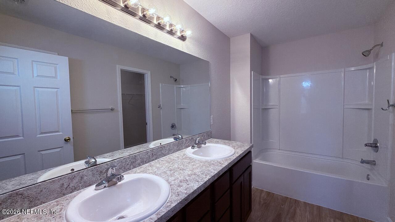 5259 Bedford Road Jacksonville, FL 32207 - Photo 37 of 39 IMG_0821 Large
