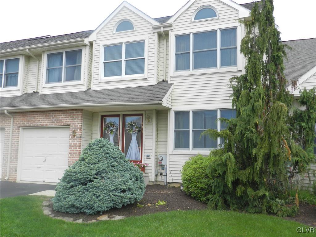 273 Ridings Circle Macungie, PA 18062 - Photo 1 of 45 Gallery Image 1