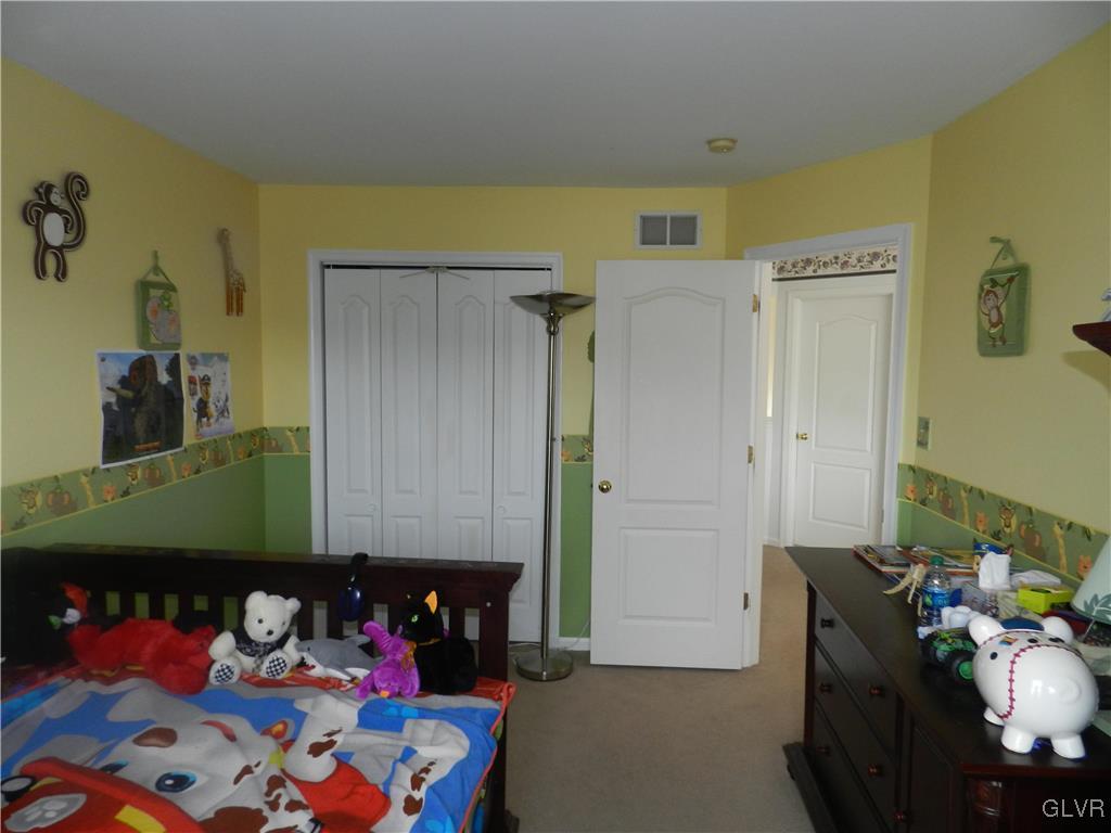 273 Ridings Circle Macungie, PA 18062 - Photo 27 of 45 Gallery Image 27