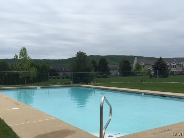 273 Ridings Circle Macungie, PA 18062 - Photo 3 of 45 Gallery Image 3