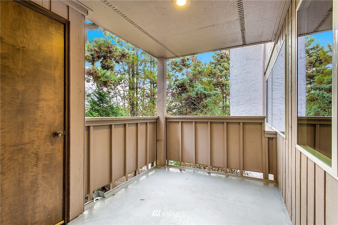 7571 Old Redmond Road, Unit 5 Redmond, WA 98052 - Photo 12 of 13