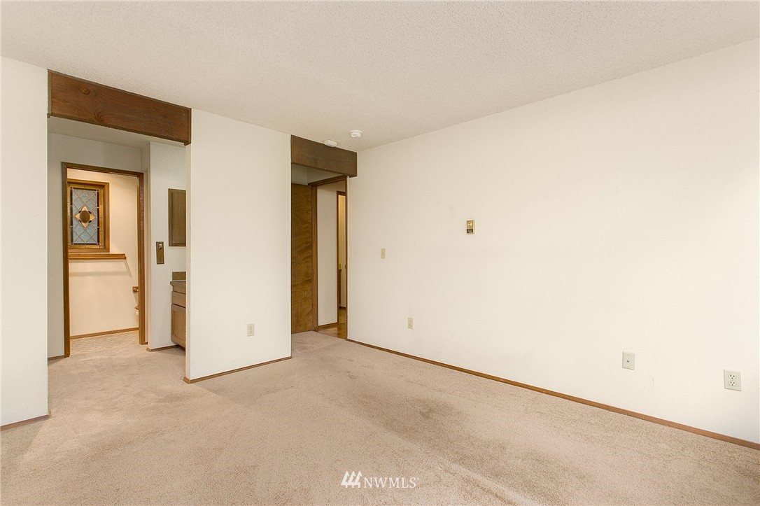 7571 Old Redmond Road, Unit 5 Redmond, WA 98052 - Photo 10 of 13