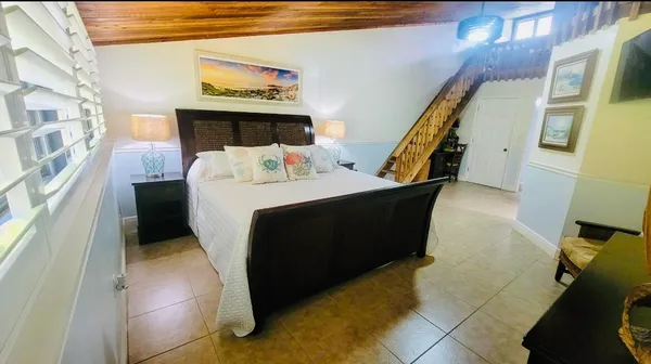 $3,800 | 87200 Overseas Highway, Unit O3, Islamorada, FL 33036