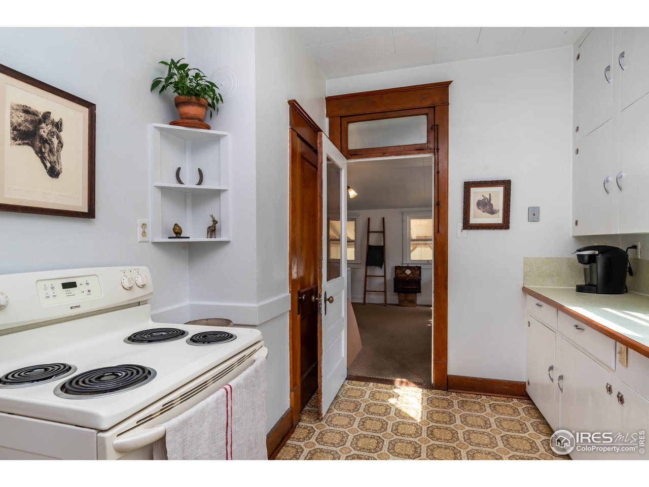2430 4th Street Boulder, CO 80304 - Photo 6 of 24 Main Level unit Kitchen