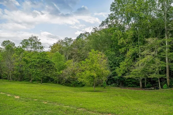 $699,000 | 1423 Moodyville Loop, Byrdstown, TN 38549