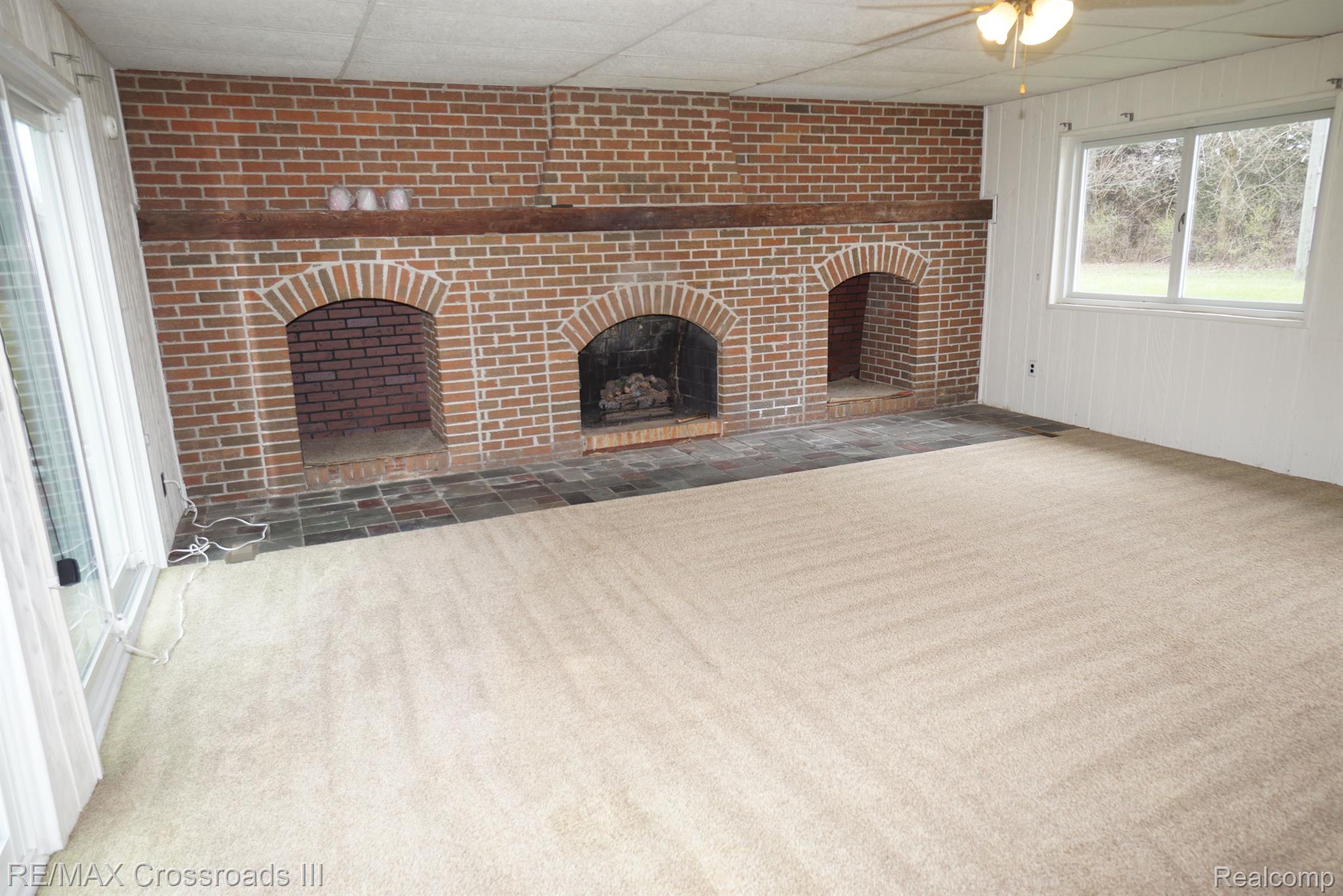 49241 Bemis Road Belleville, MI 48111 - Photo 10 of 24 Family R