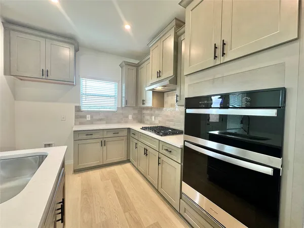 $379,999 | 404 Young Street, Buda, TX 78610