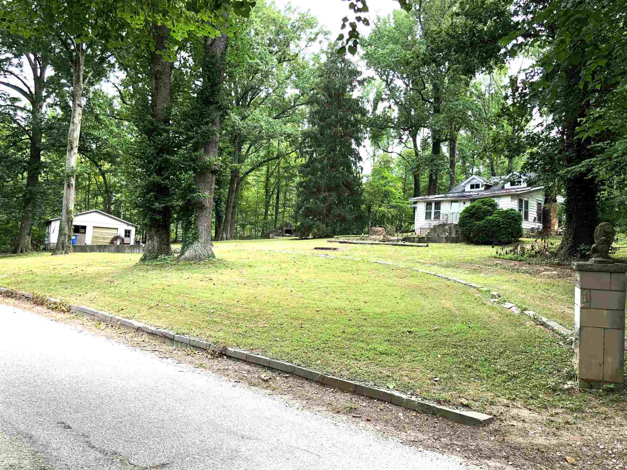 3615 River Bluff Road Bedford, IN 47421 - Photo 2 of 7 Gallery Image 2
