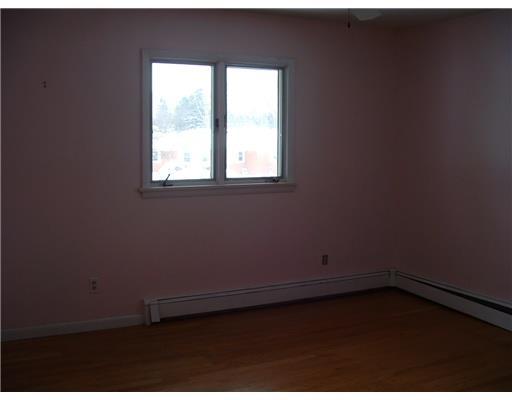 332 Holiday Drive Springfield, OH 45505 - Photo 10 of 15