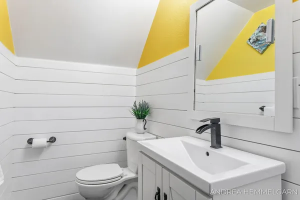 $389,000 | 1738 Columbus Street, Holland, MI 49424