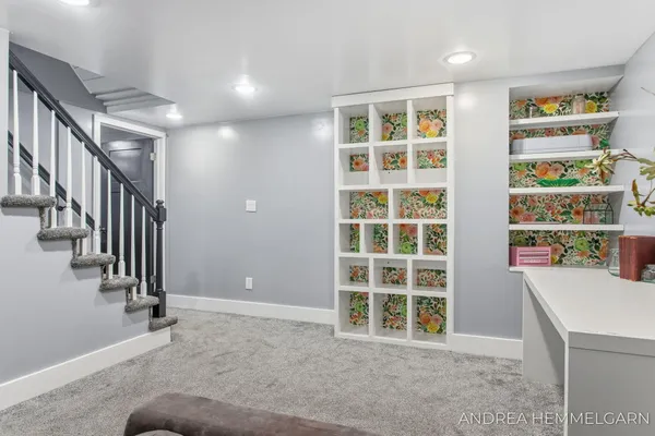 $389,000 | 1738 Columbus Street, Holland, MI 49424