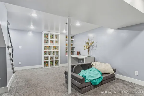 $389,000 | 1738 Columbus Street, Holland, MI 49424
